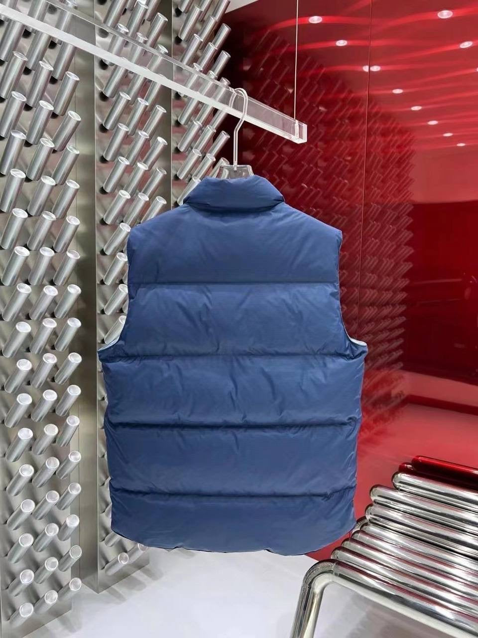 Canada Goose Body Warmer