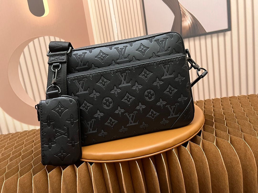 Louis Vuitton Trio Messanger