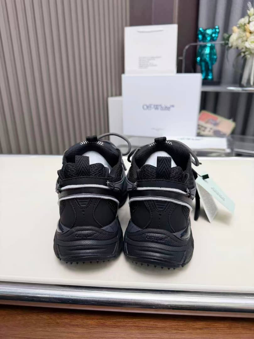 Off-White Sneakers
