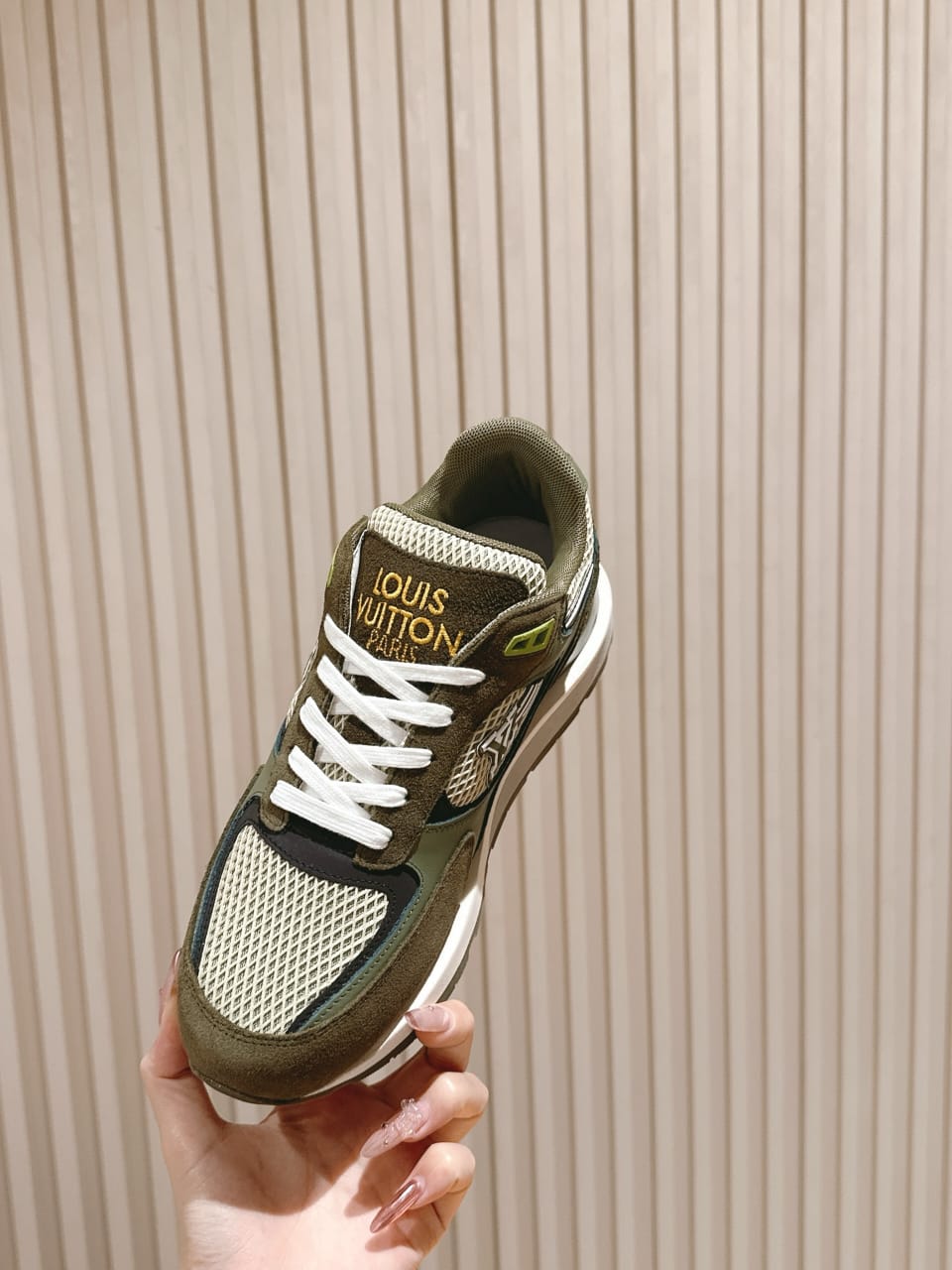 Louis Vuitton Run Away