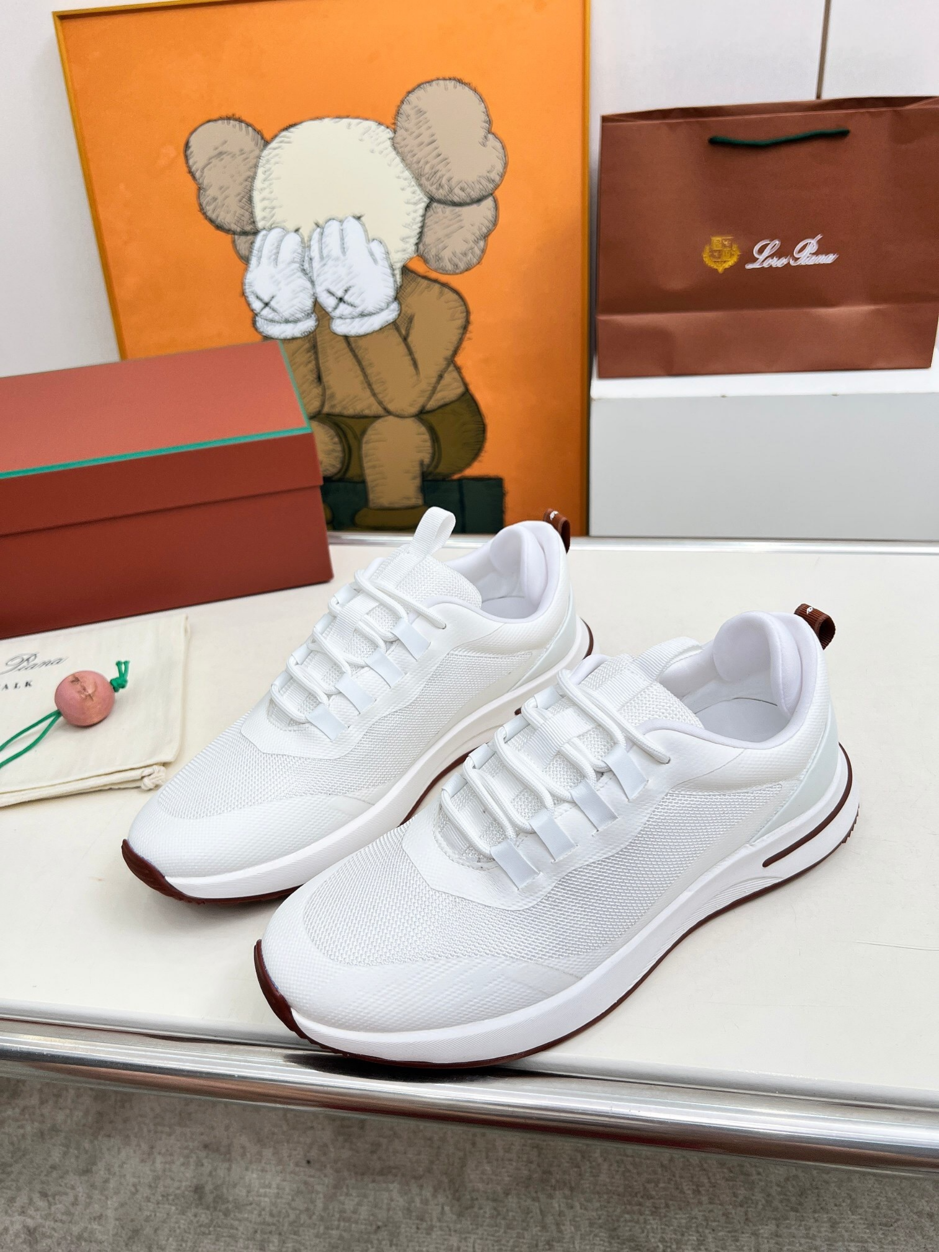 Loro Piana Weekend Walkers