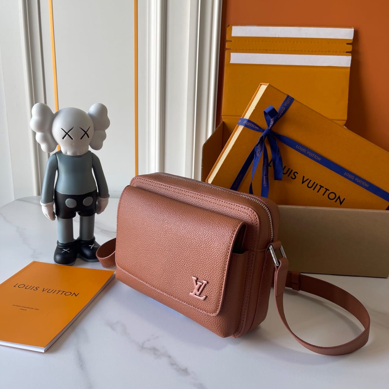 Louis Vuitton Boarding Messenger Bag