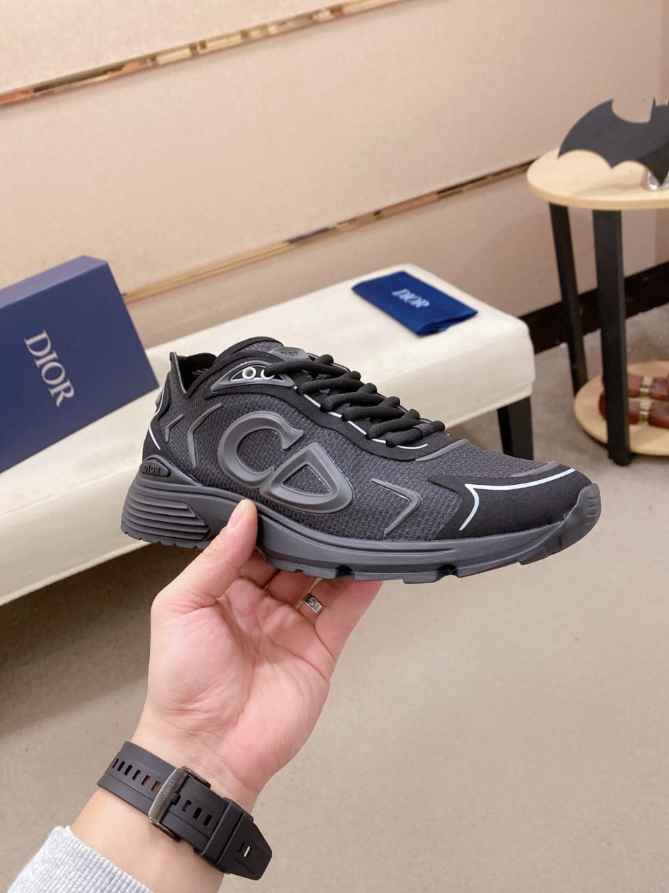 Christian Dior B30 2025