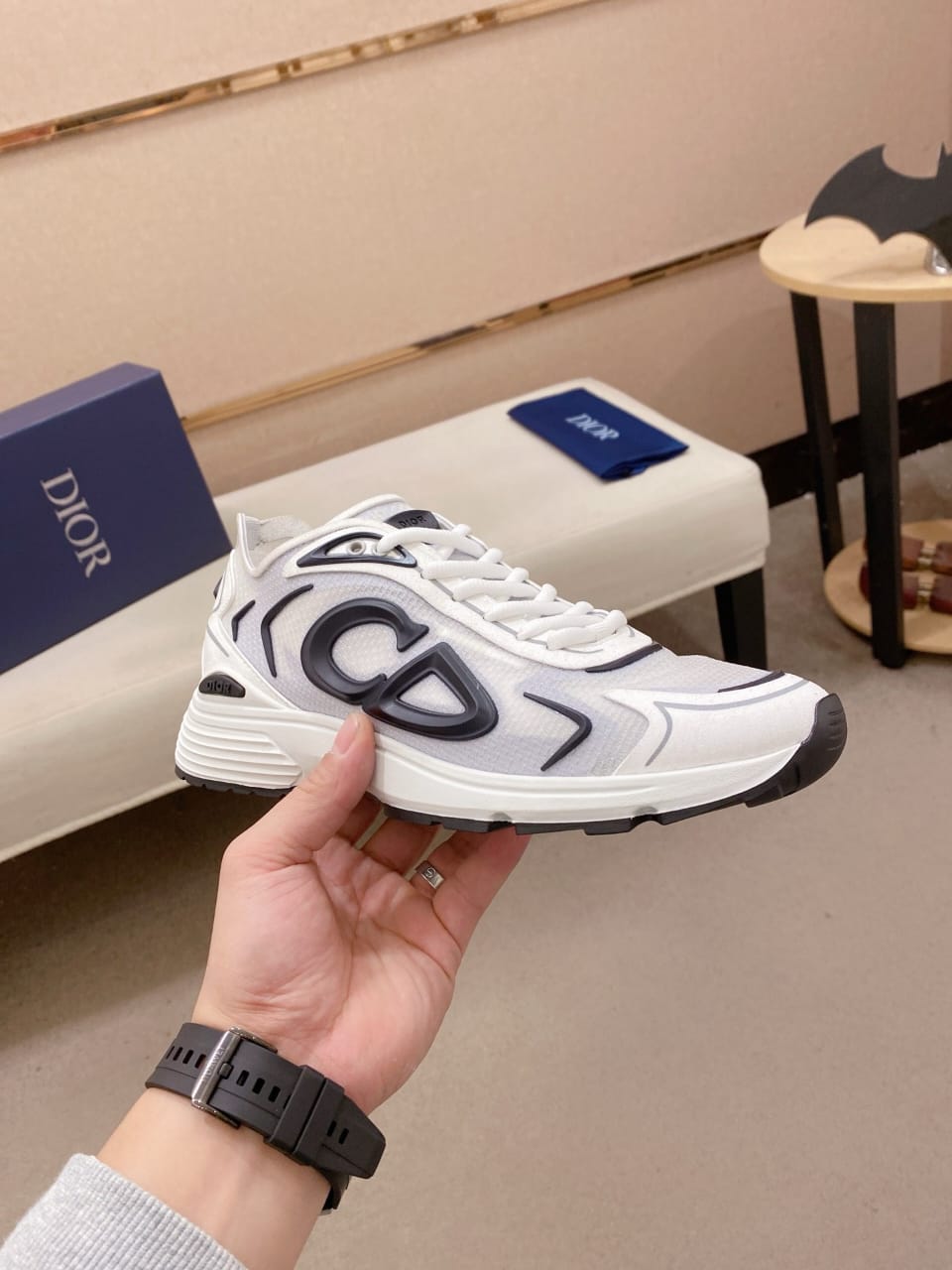 Christian Dior B30 2025