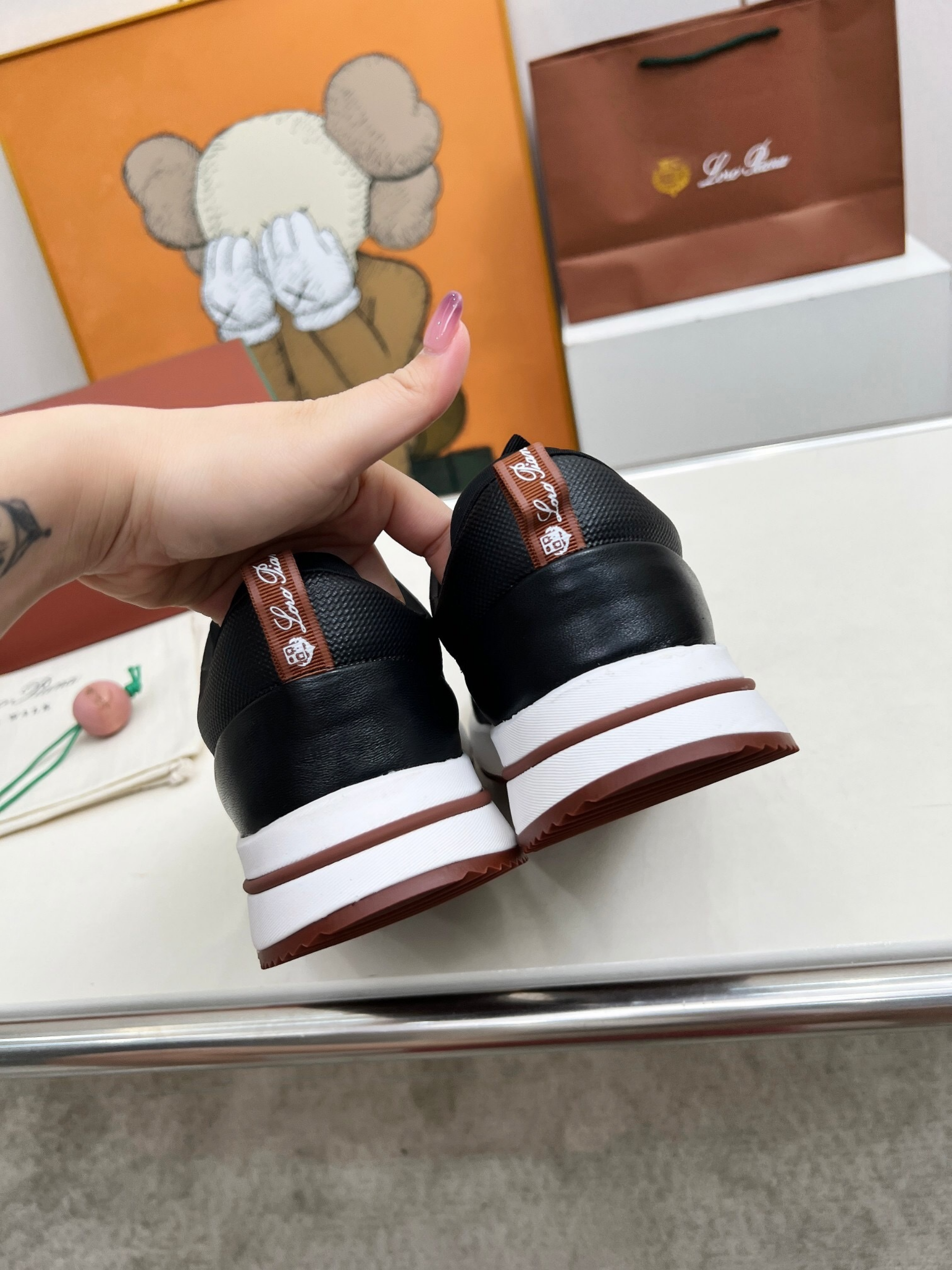 Loro Piana Weekend Walkers