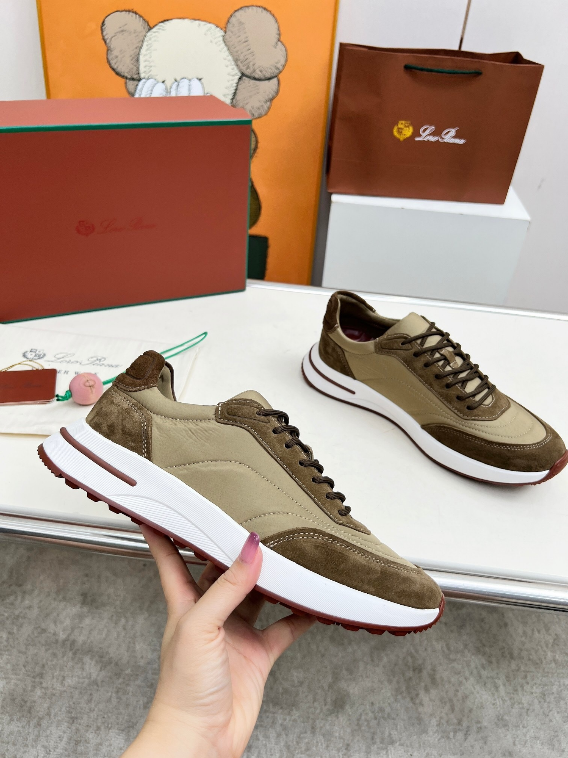 Loro Piana Week End Walk