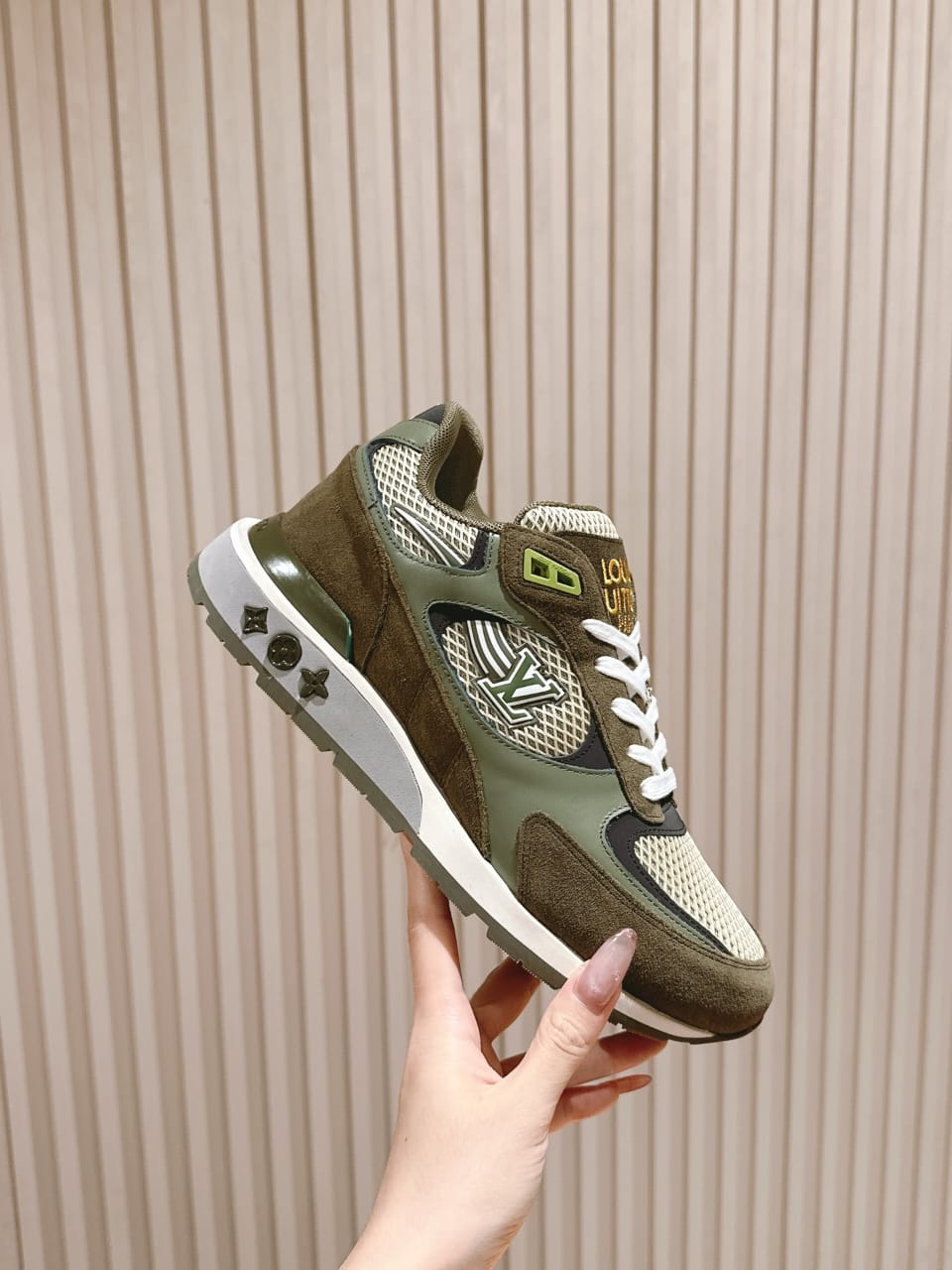 Louis Vuitton Run Away