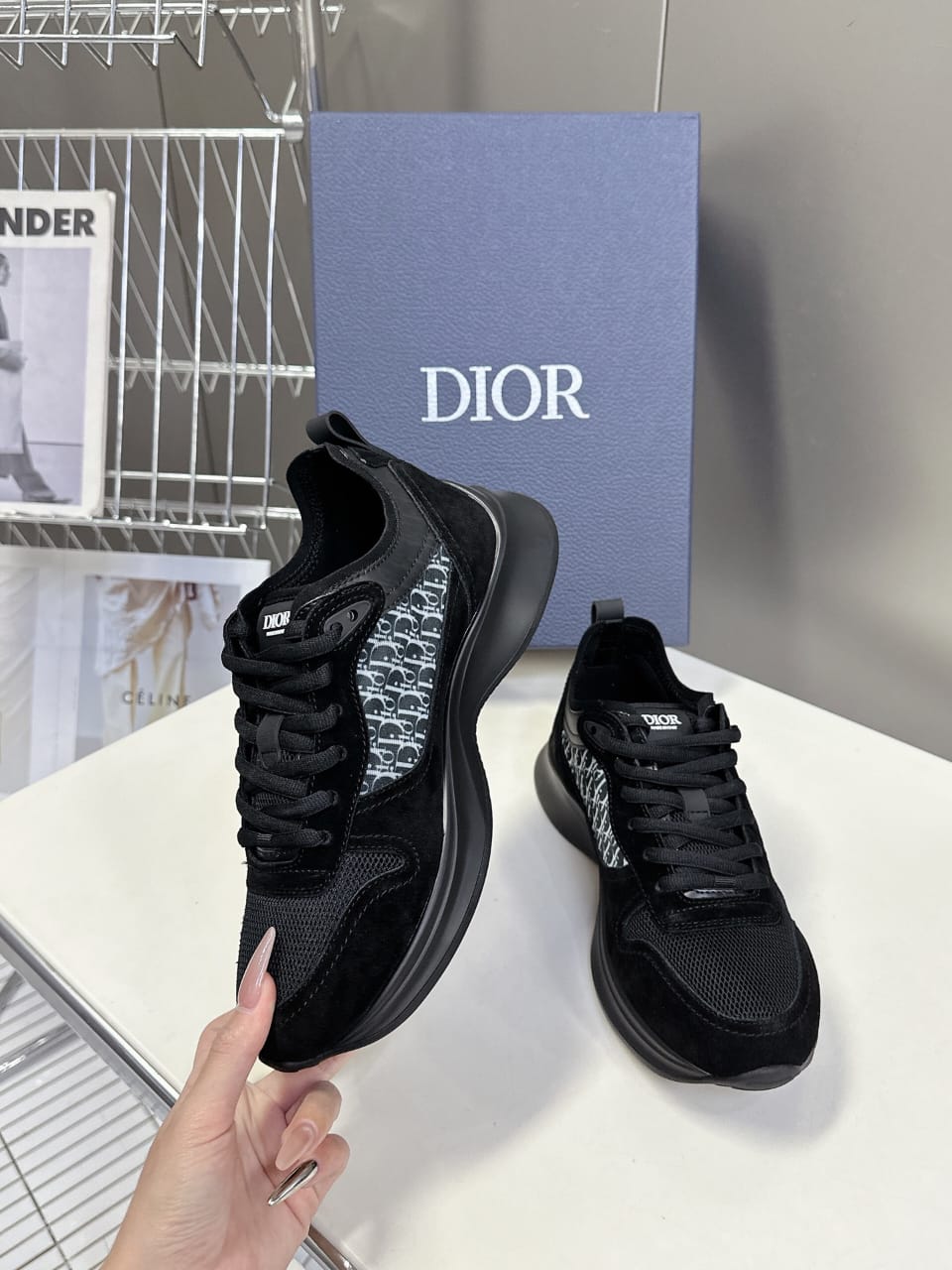 Christian Dior B25