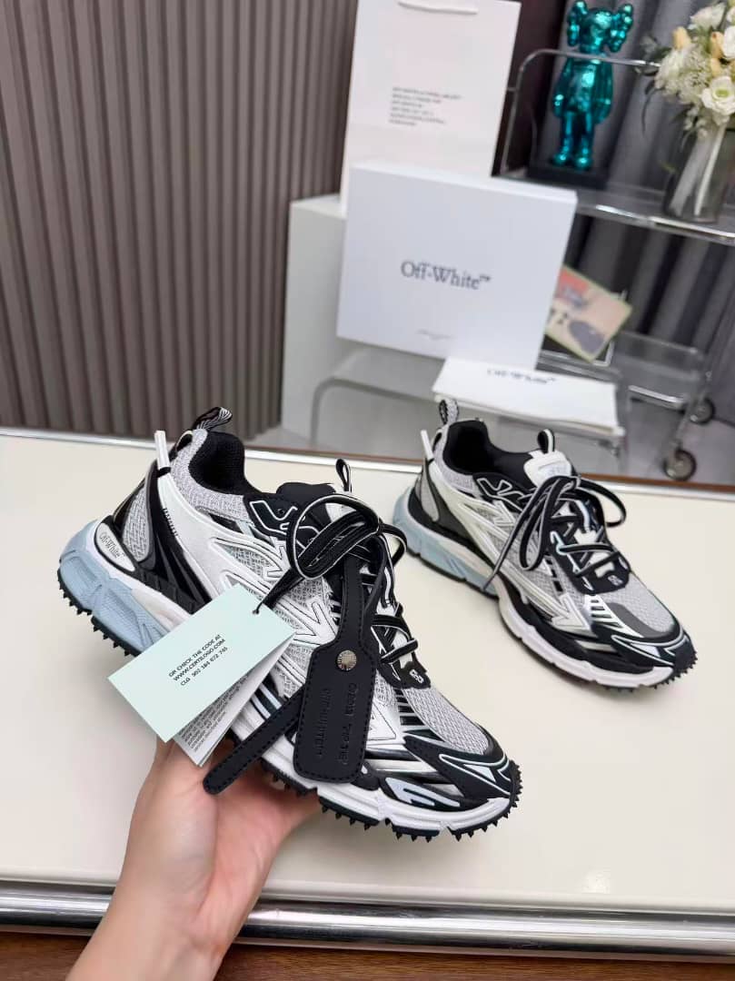 Off-White Sneakers