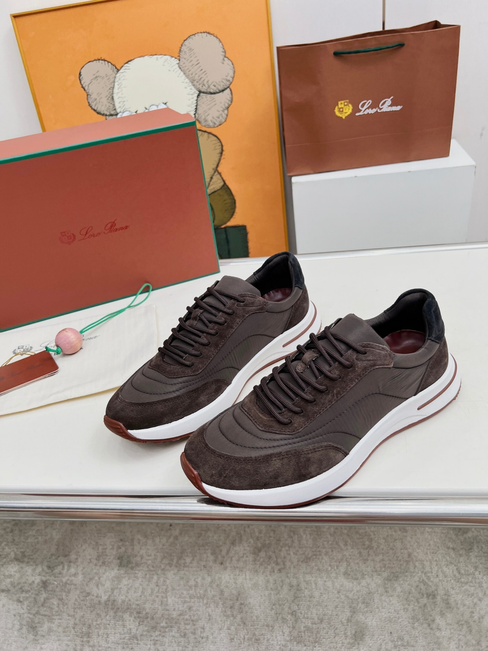 Loro Piana Week End Walk