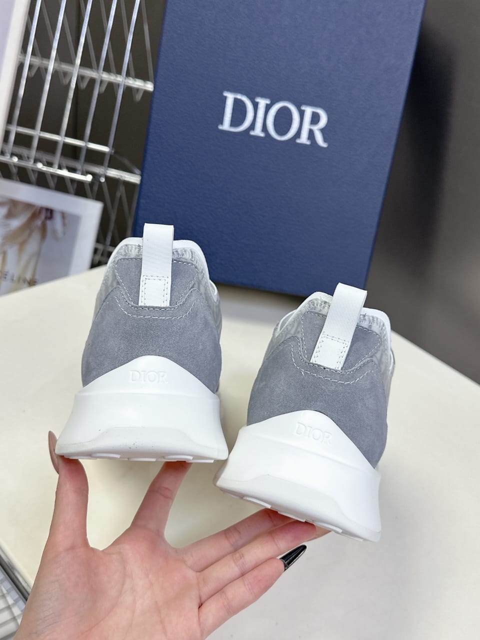 Christian Dior B25