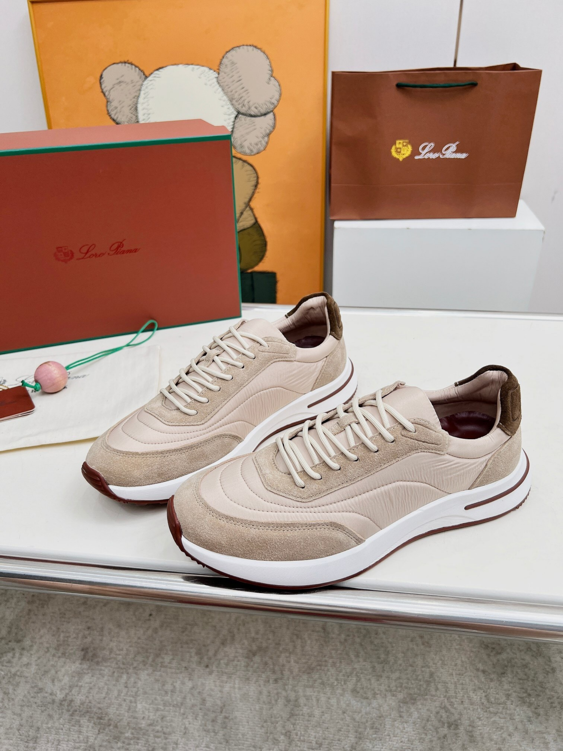 Loro Piana Week End Walk