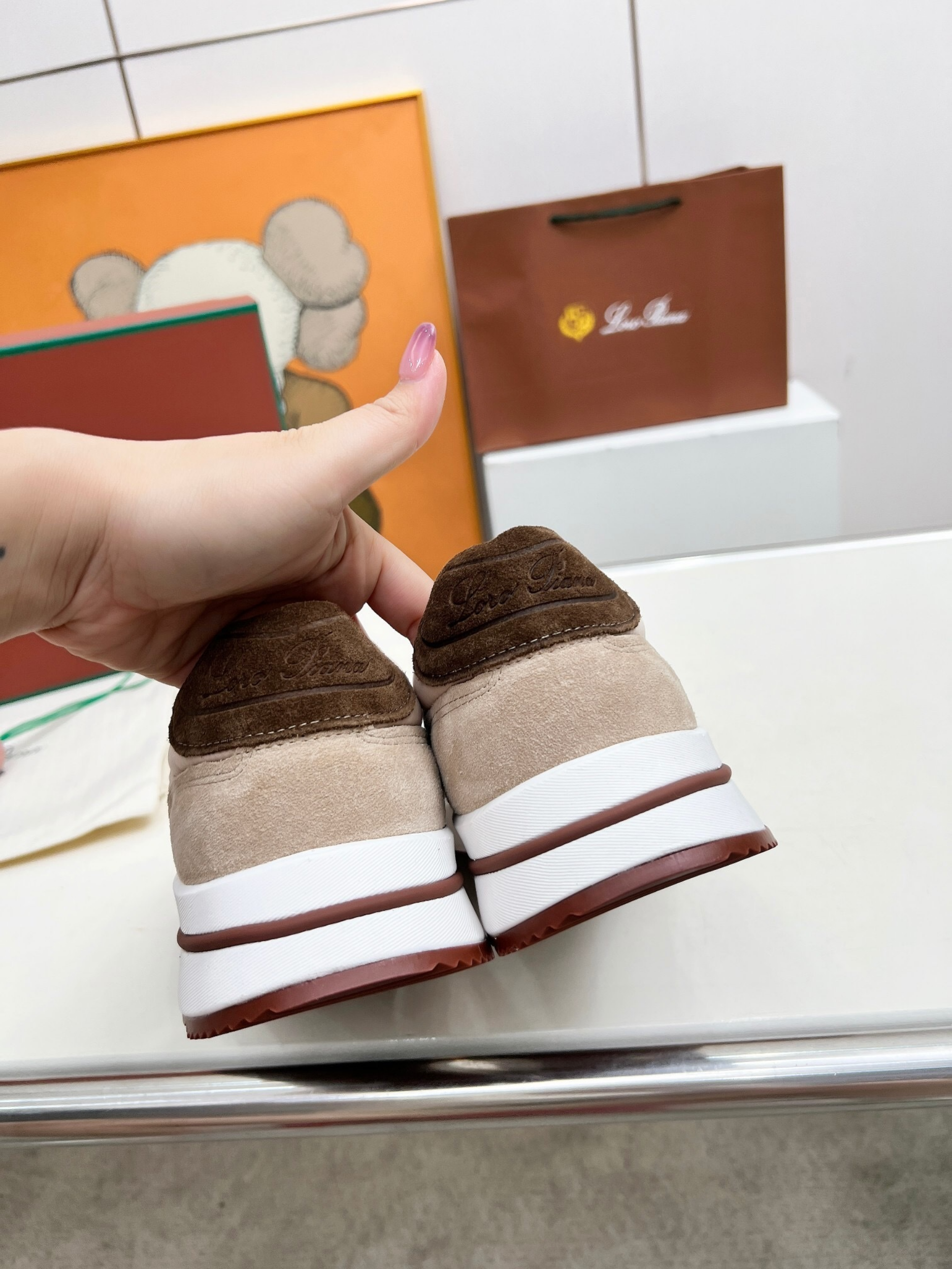 Loro Piana Week End Walk