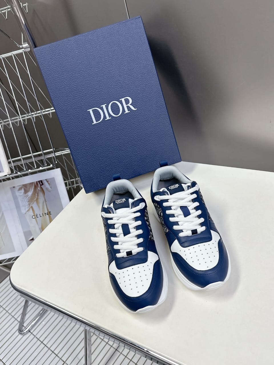 Christian Dior B25