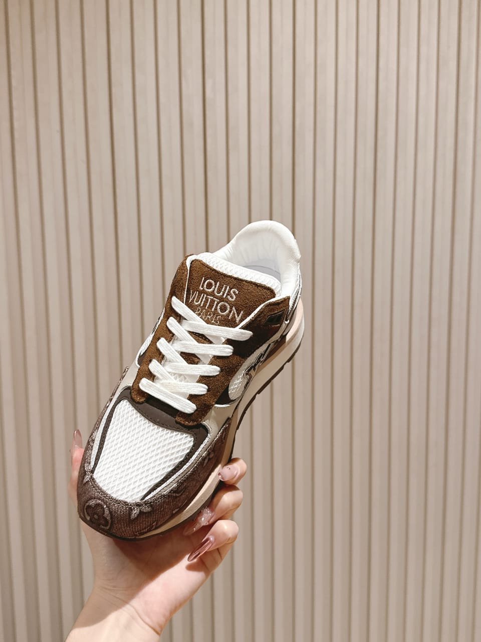 Louis Vuitton Run Away