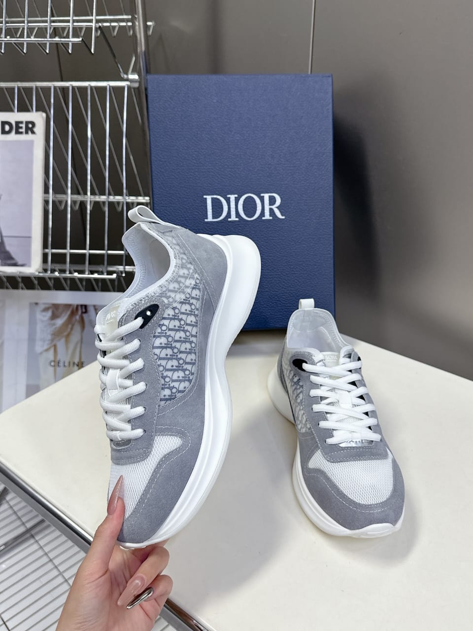 Christian Dior B25