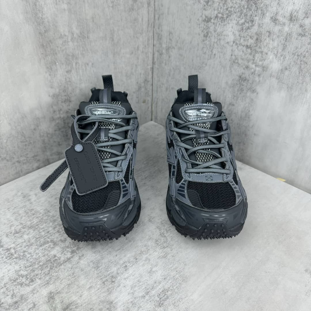 Off-White Sneakers