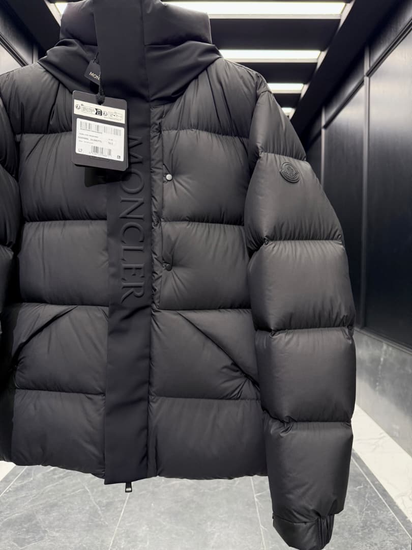Moncler Madeira
