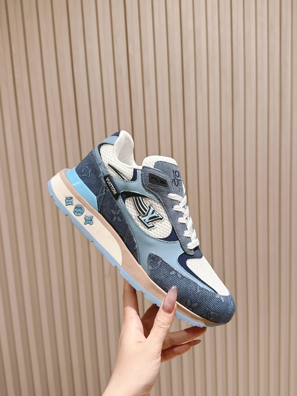 Louis Vuitton Run Away