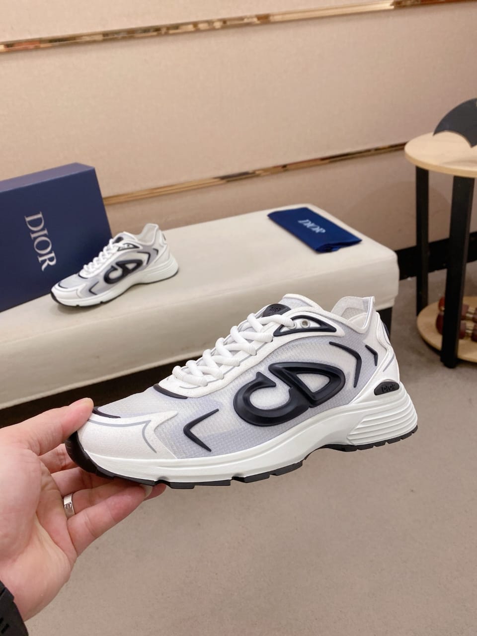 Christian Dior B30 2025