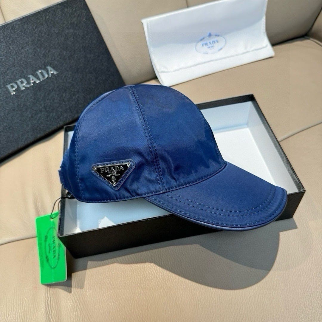 Prada Pet