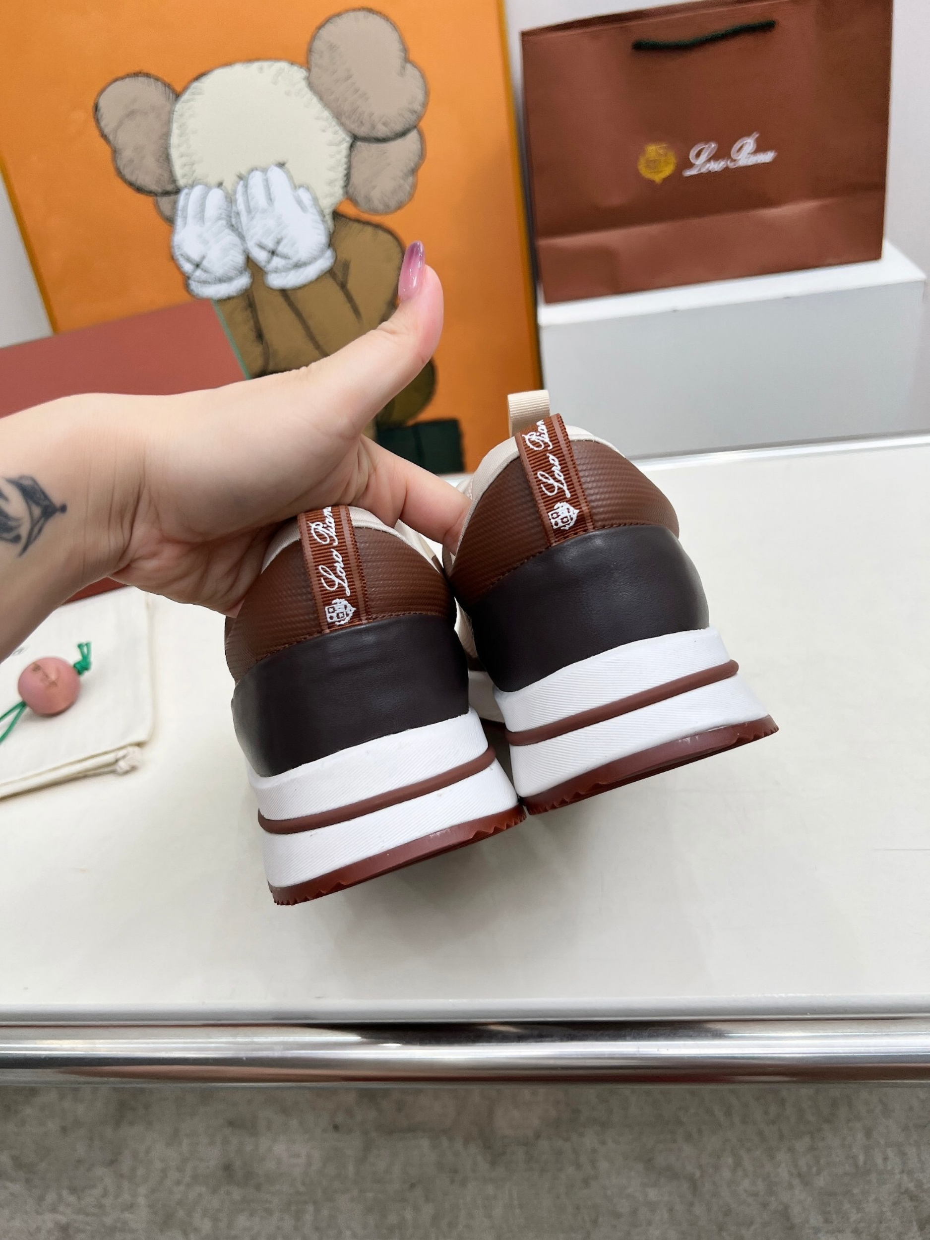 Loro Piana Weekend Walkers