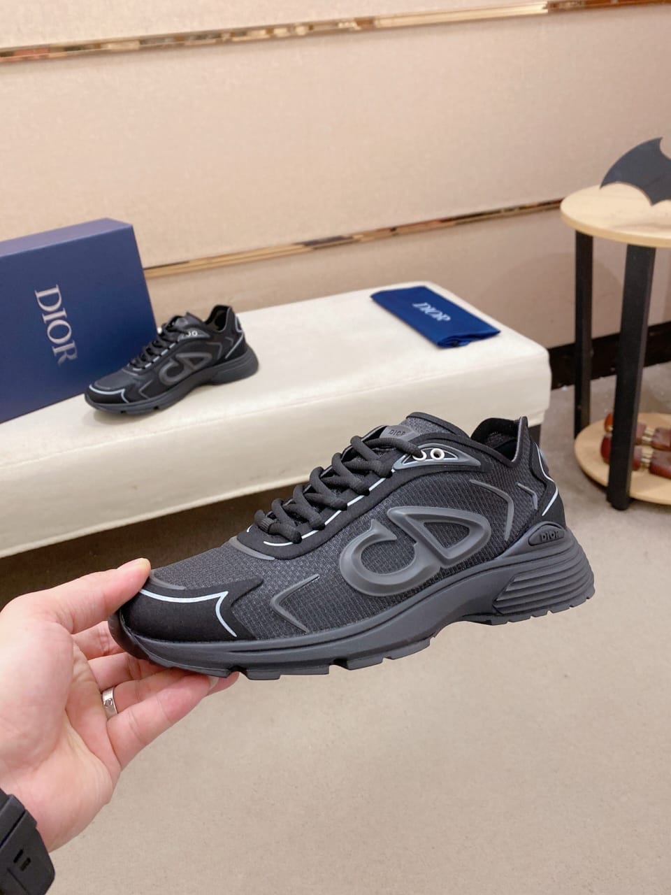 Christian Dior B30 2025