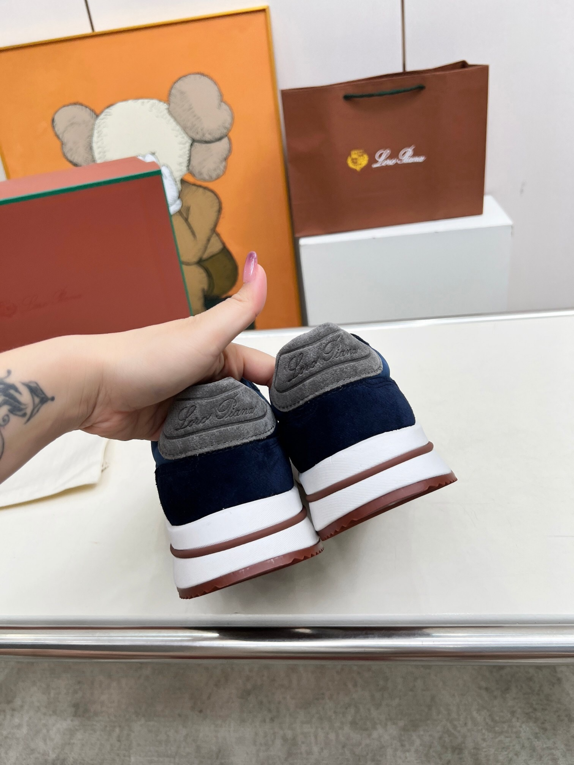 Loro Piana Week End Walk