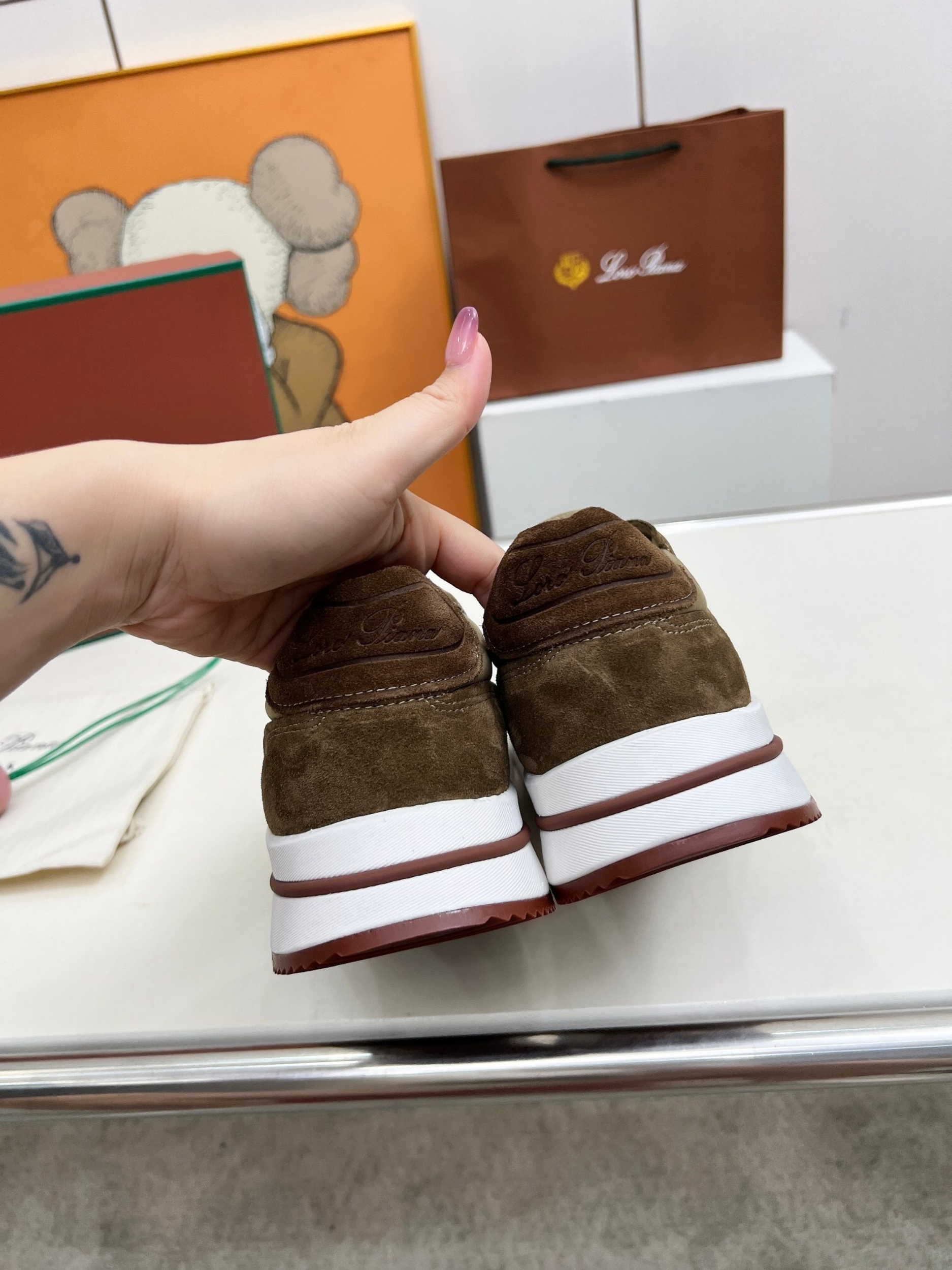 Loro Piana Week End Walk