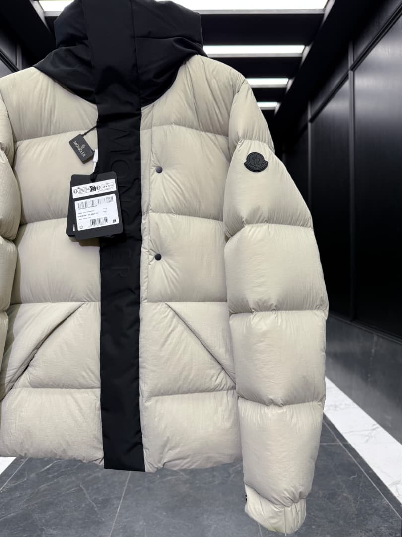 Moncler Madeira
