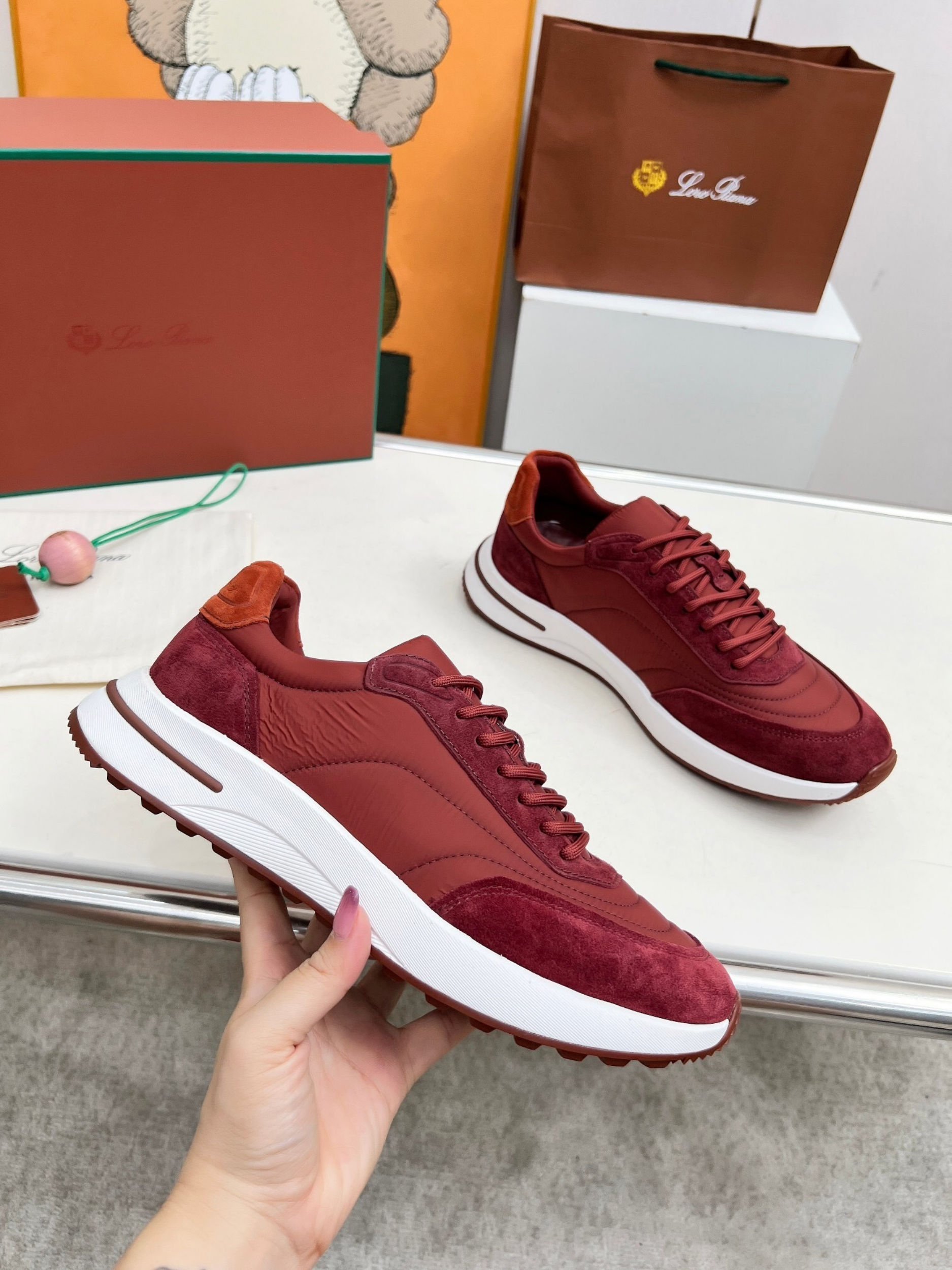 Loro Piana Week End Walk