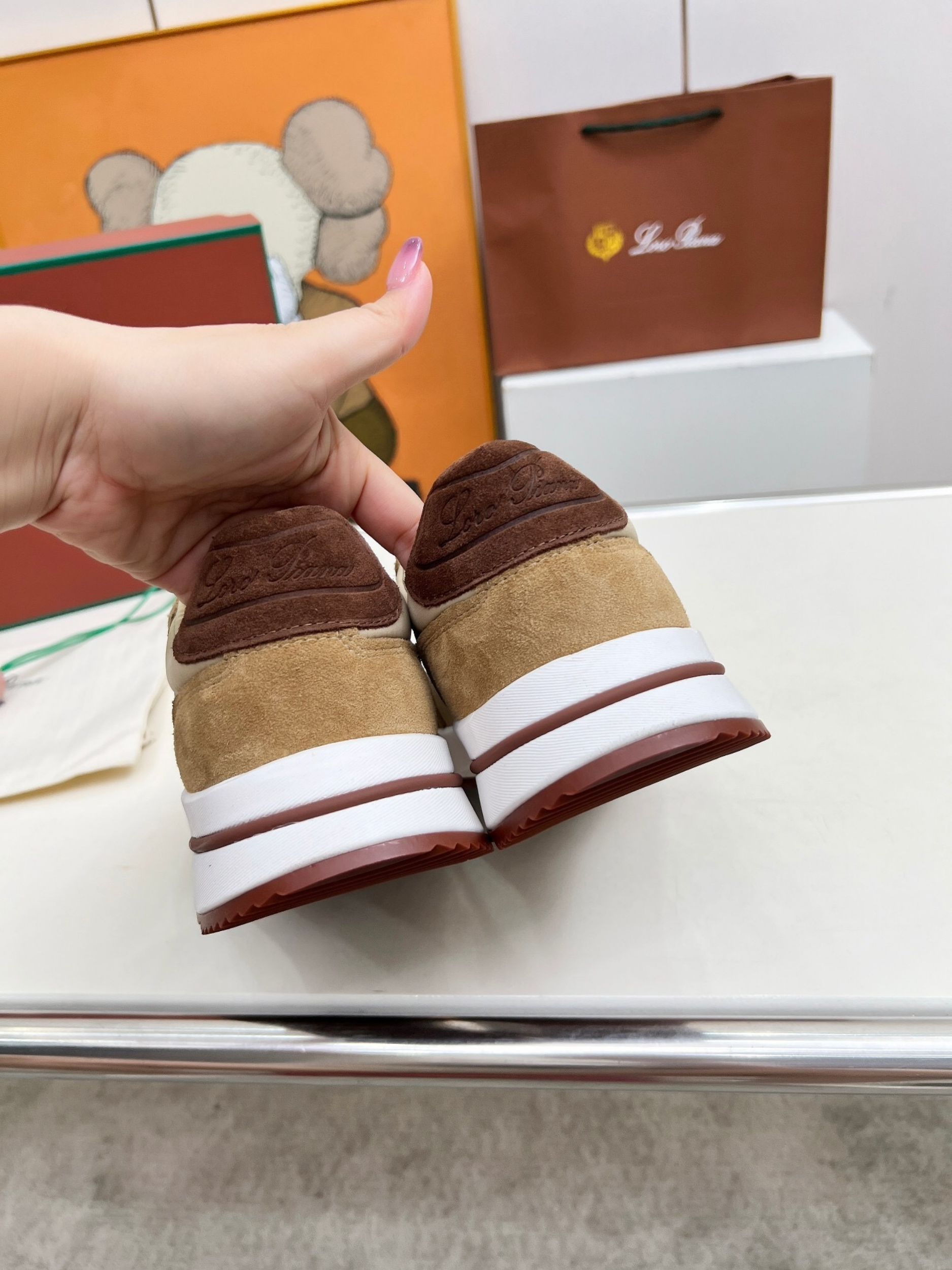 Loro Piana Week End Walk