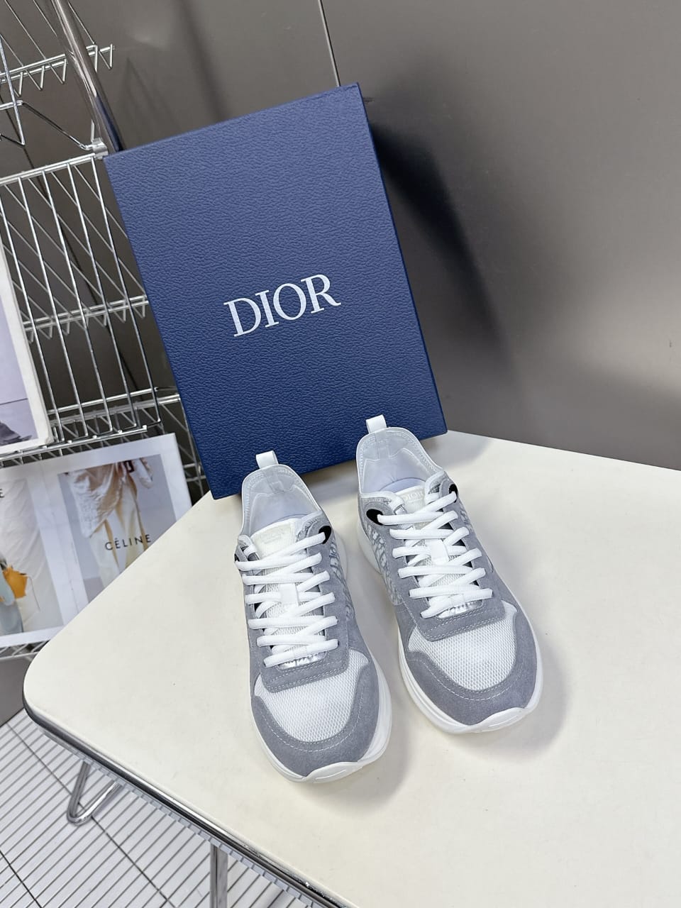 Christian Dior B25