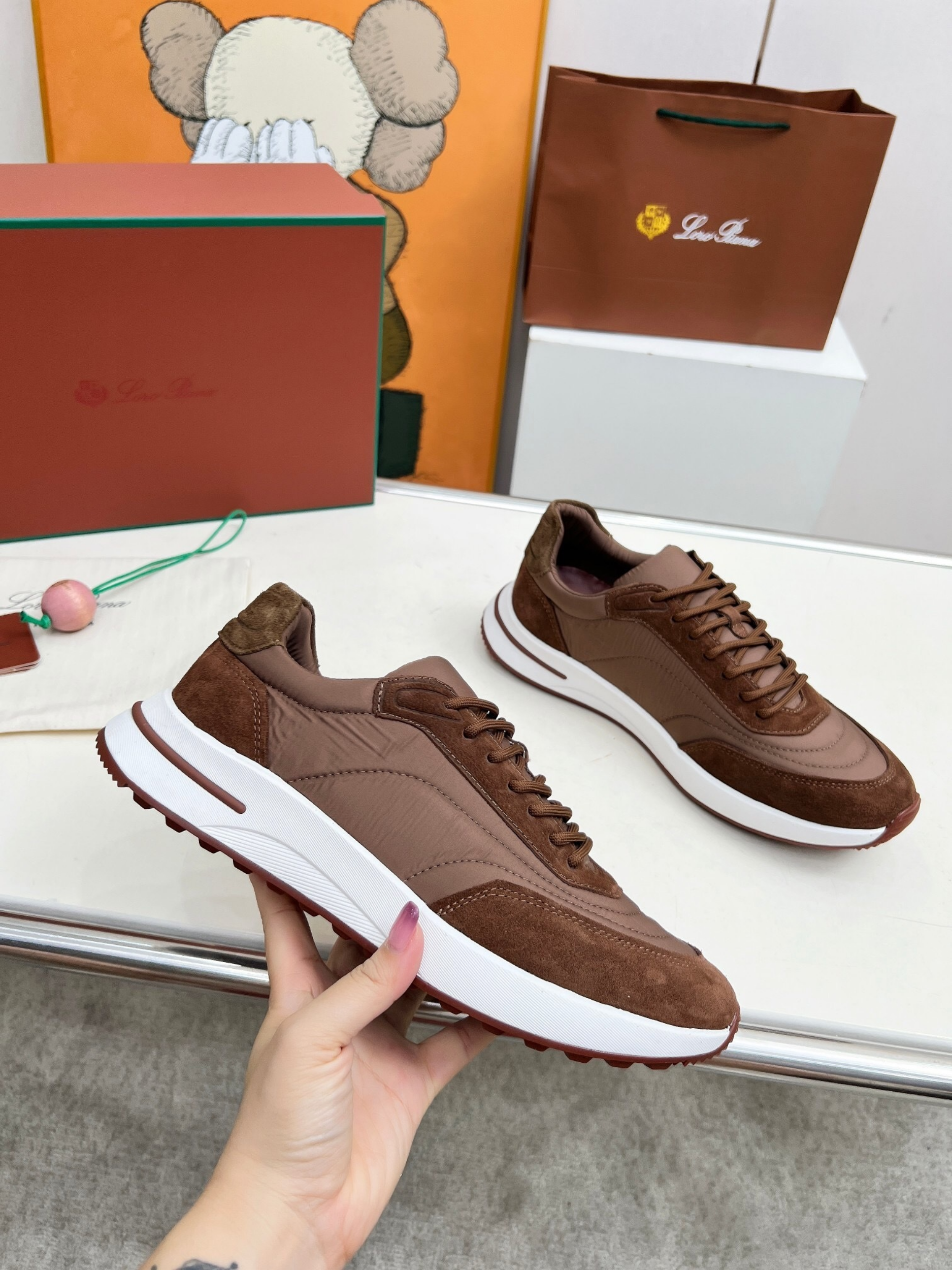 Loro Piana Week End Walk