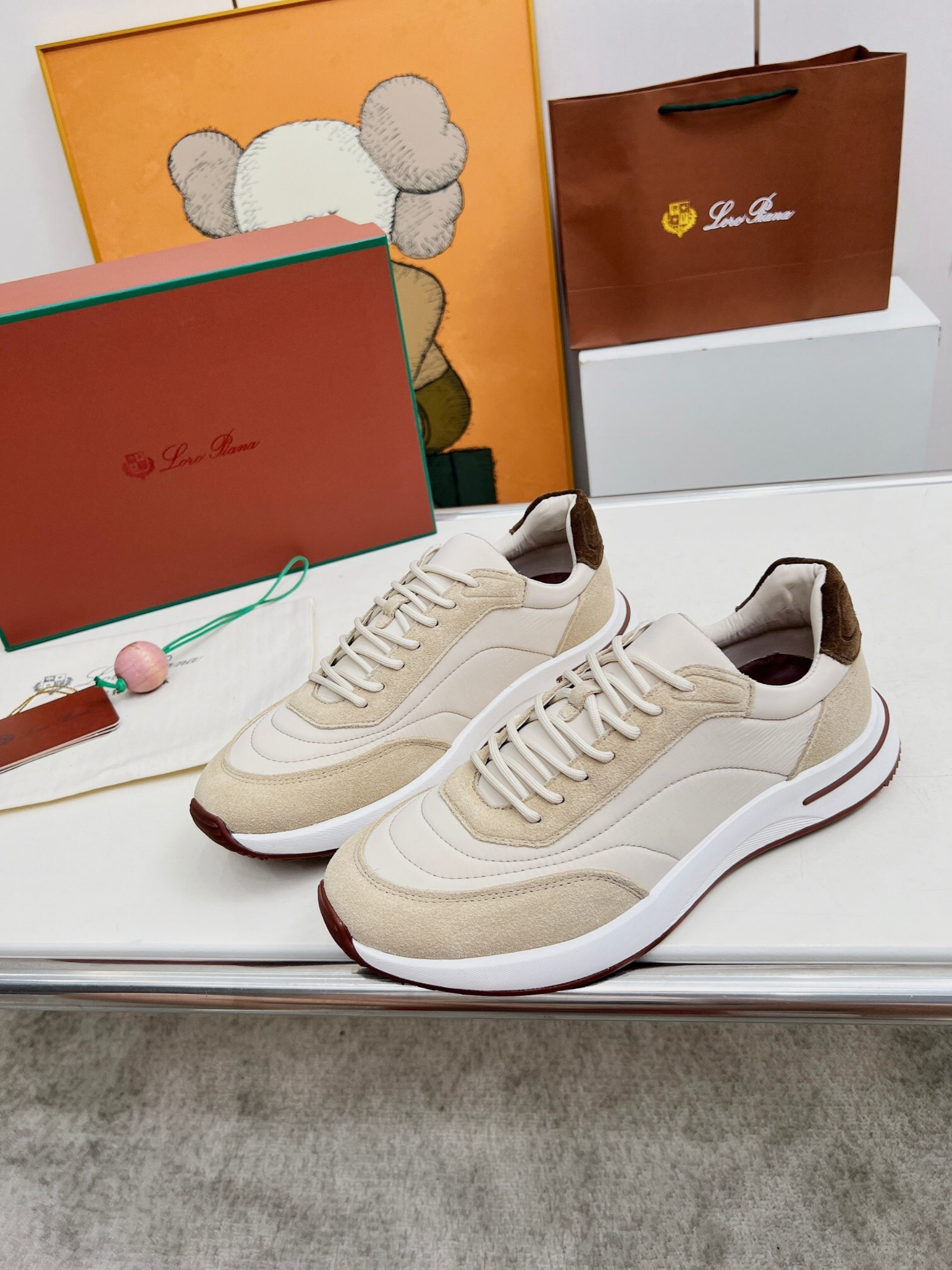 Loro Piana Week End Walk