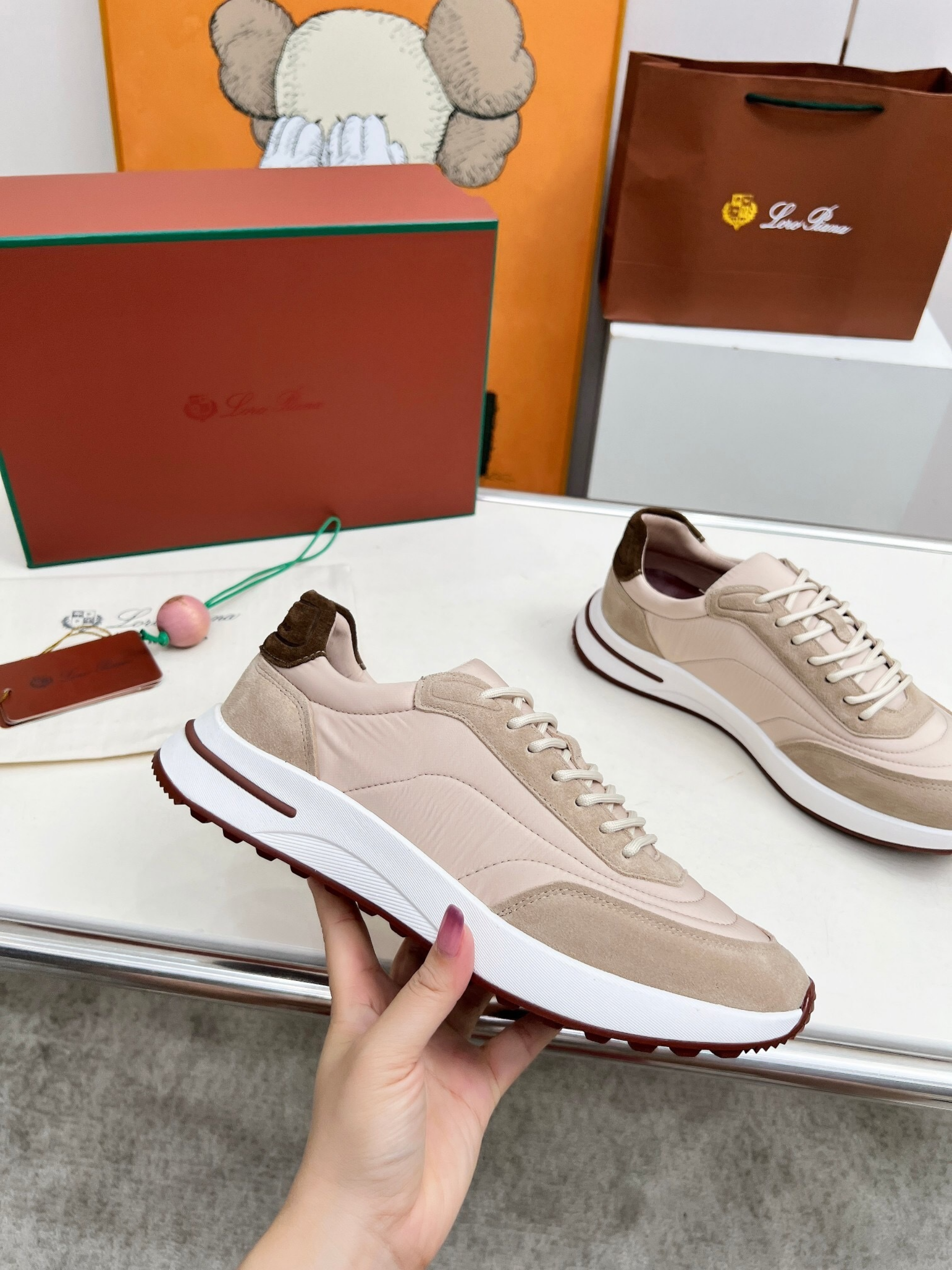 Loro Piana Week End Walk