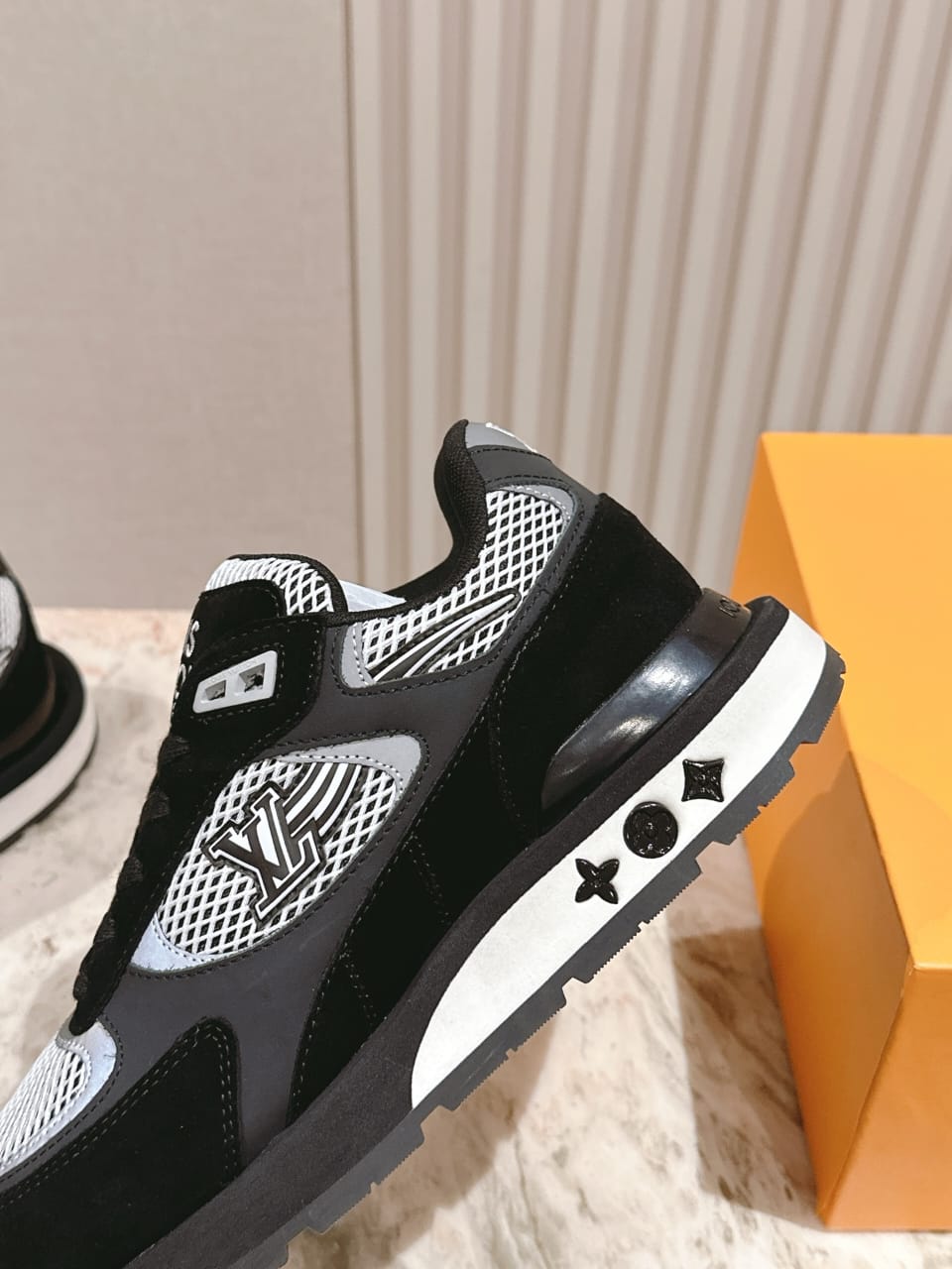 Louis Vuitton Run Away