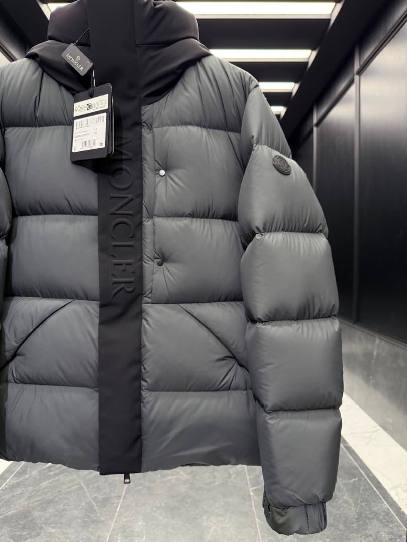 Moncler Madeira