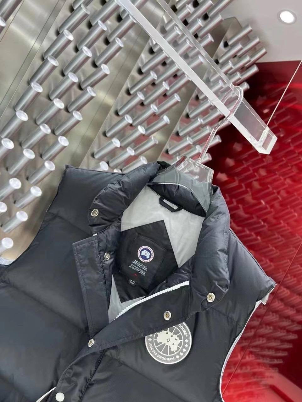 Canada Goose Body Warmer