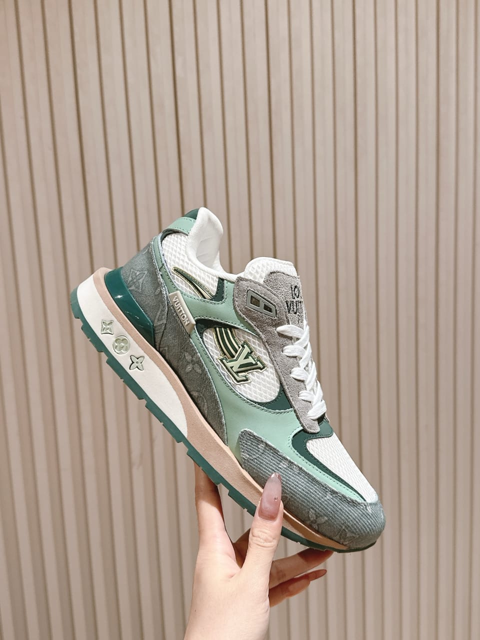 Louis Vuitton Run Away