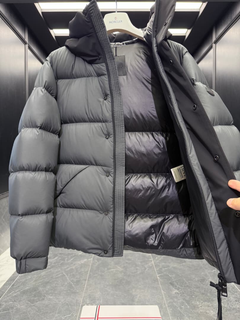 Moncler Madeira