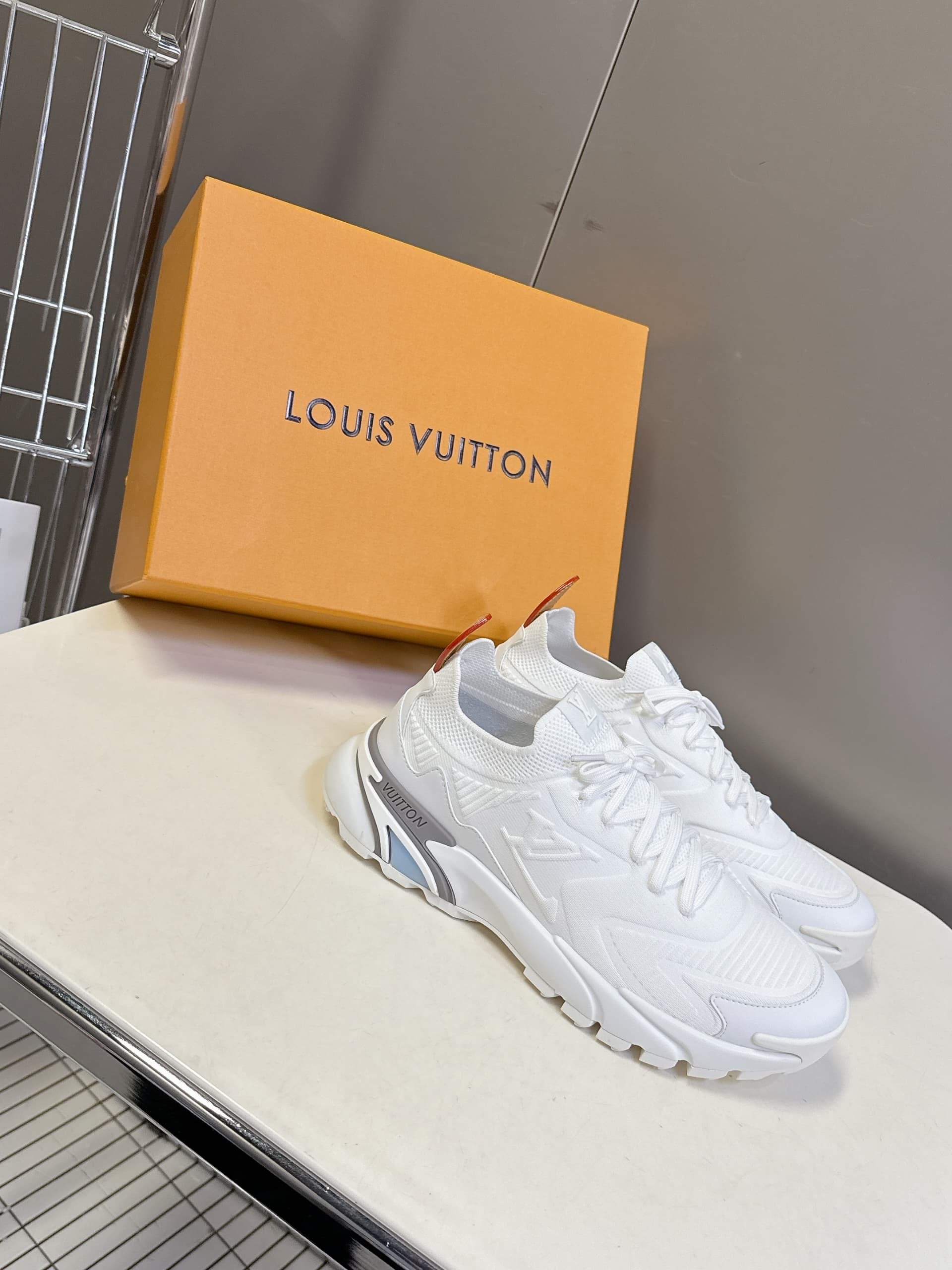 Louis Vuitton Tatic