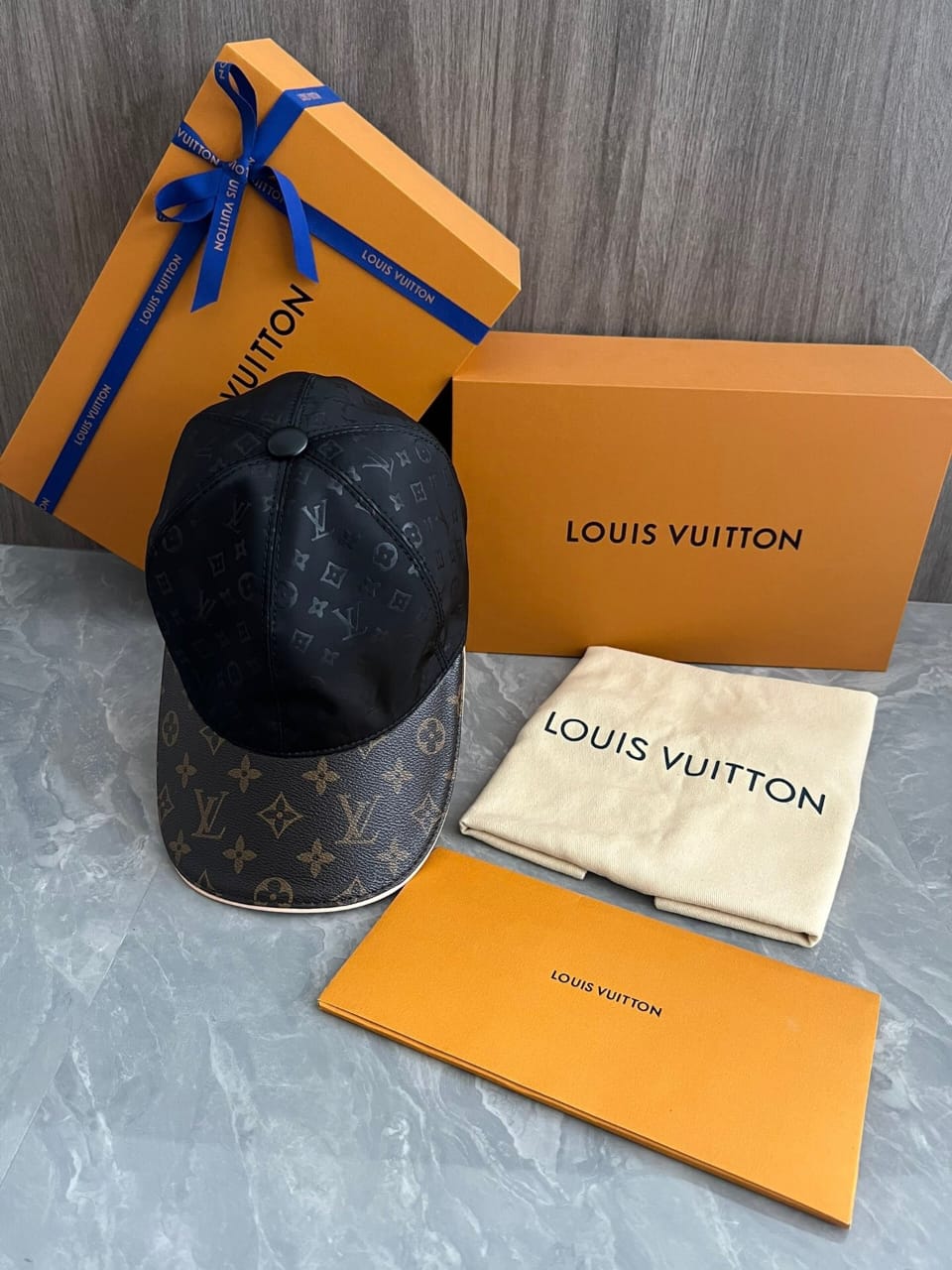 Louis Vuitton Pet
