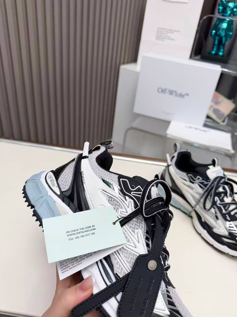 Off-White Sneakers