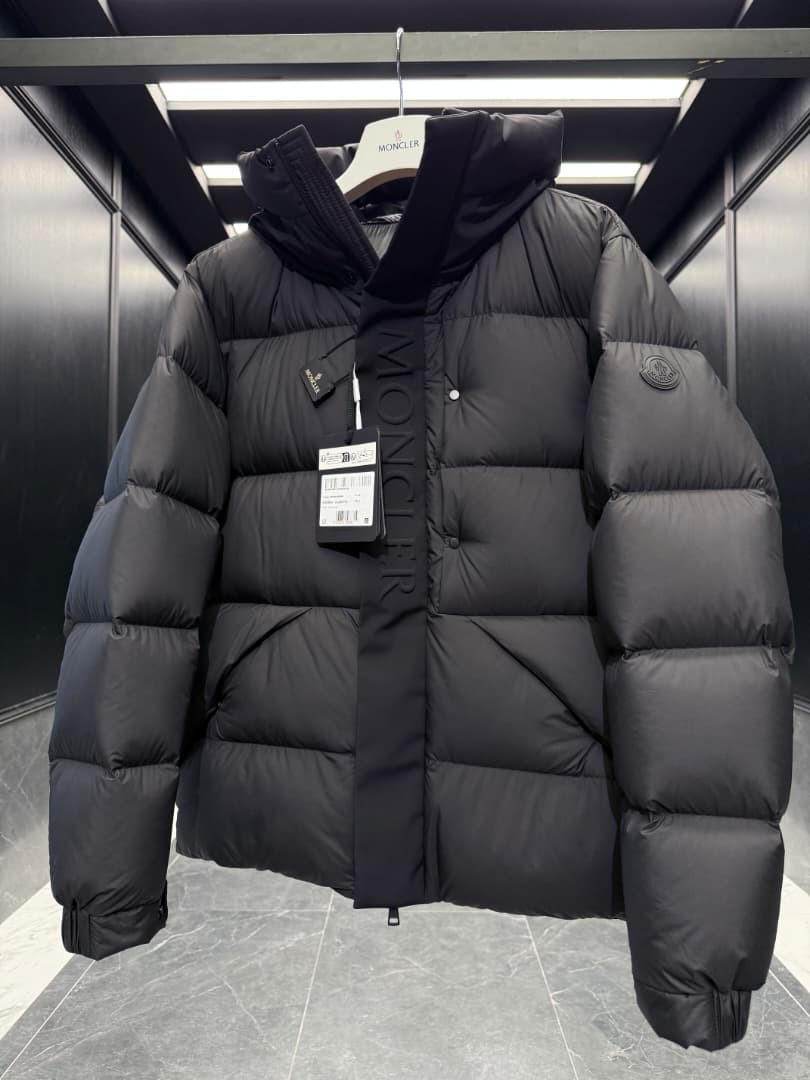 Moncler Madeira