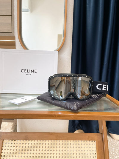 Celine SKI-BRIL
                        loading=