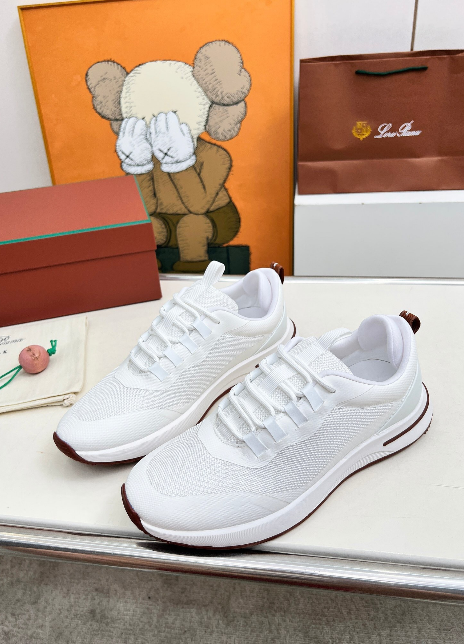 Loro Piana Weekend Walkers