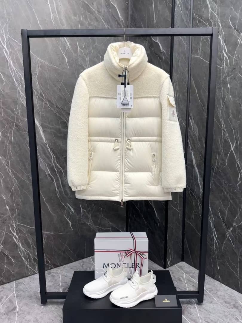 Moncler Puff Wool