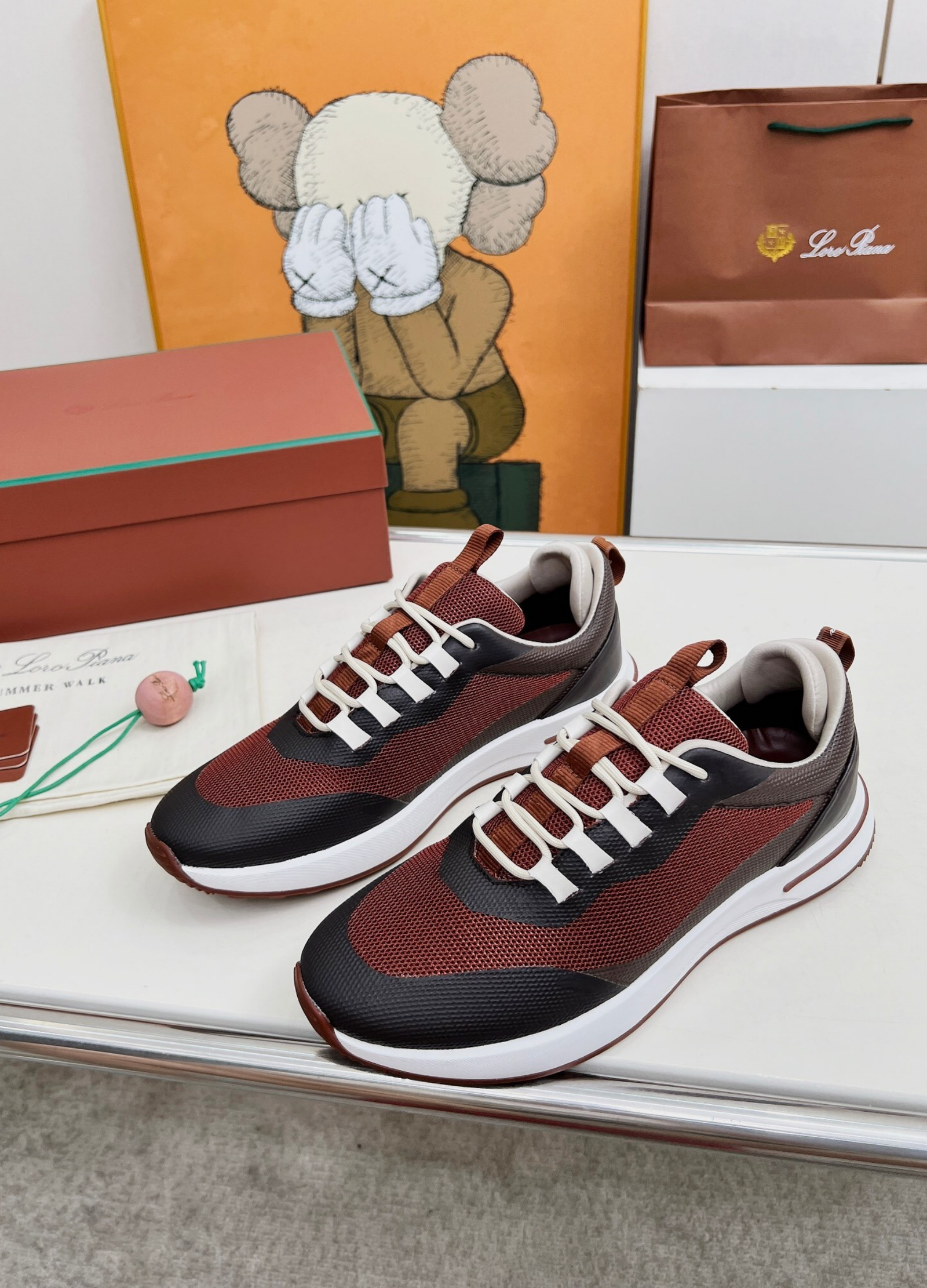 Loro Piana Weekend Walkers