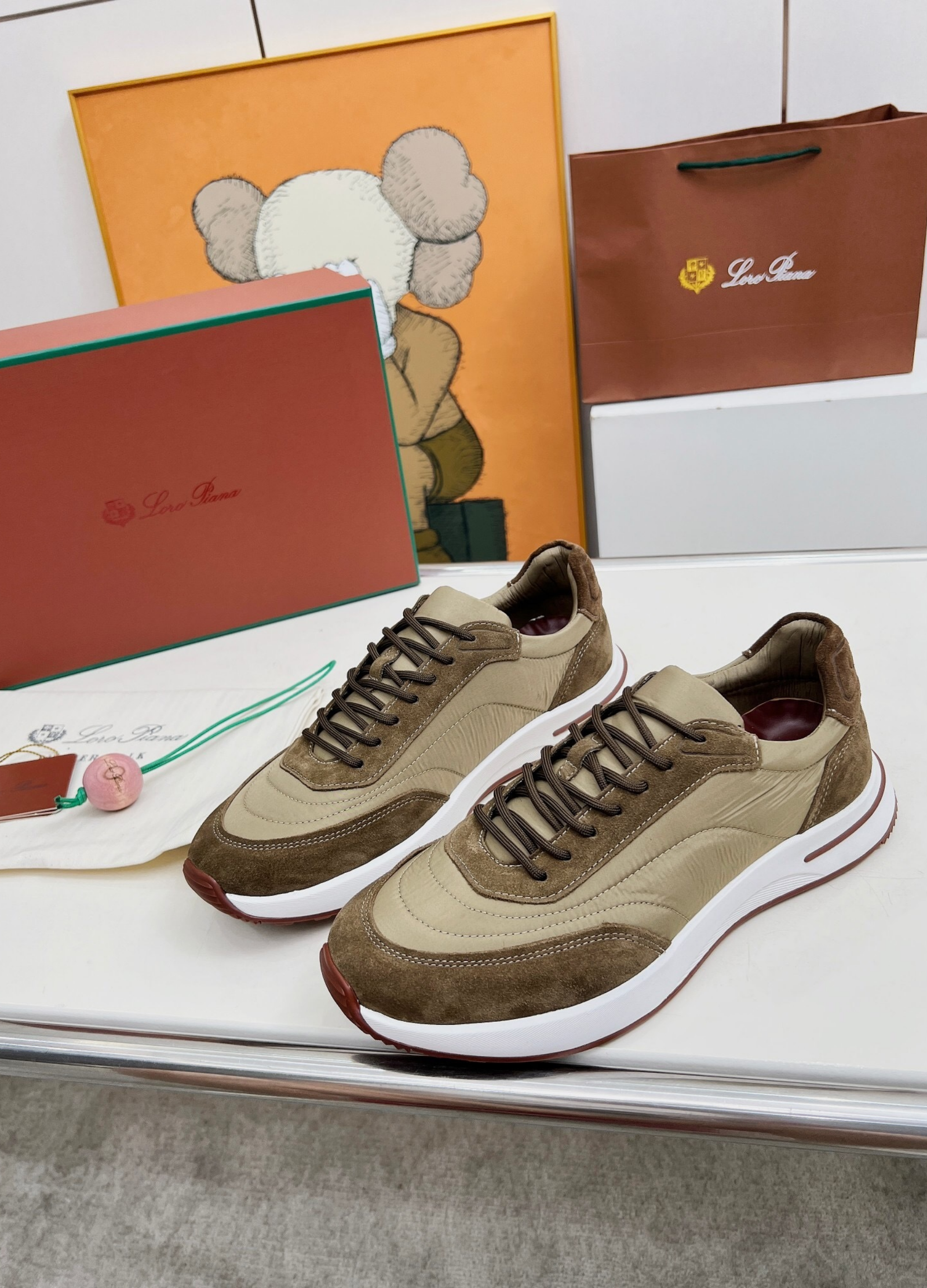 Loro Piana Week End Walk